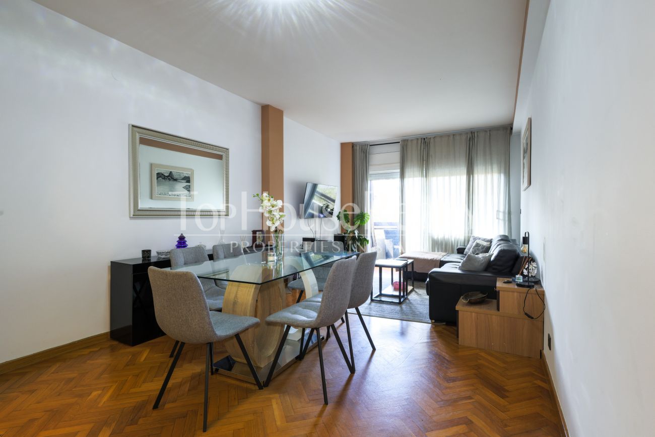 Светлая меблированная квартира в аренду в районе Les Corts