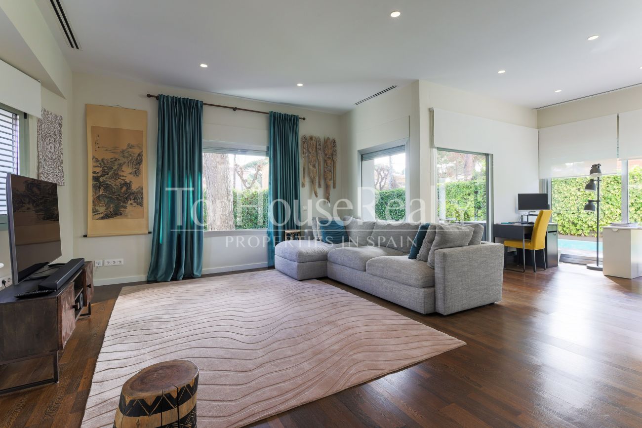 Экстерьер, созданный для средиземноморского lifestyle