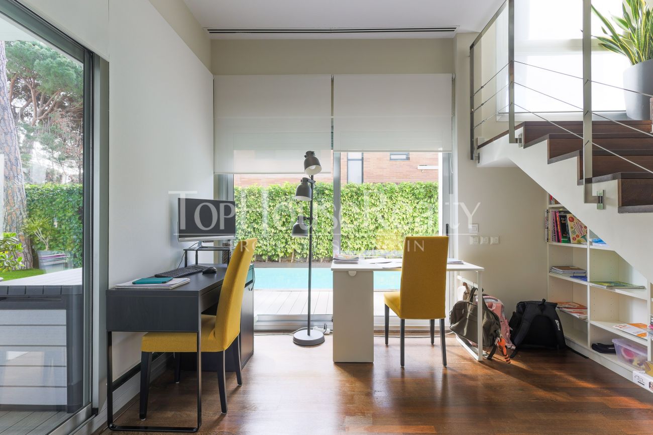 Экстерьер, созданный для средиземноморского lifestyle