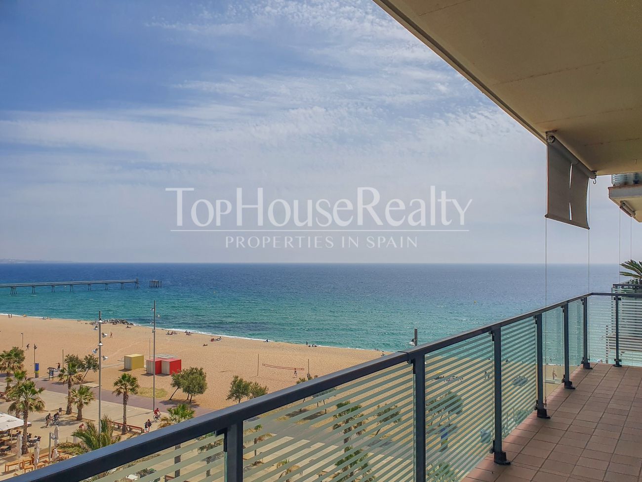Espectacular apartamento con vistas al mar en primera línea de Badalona