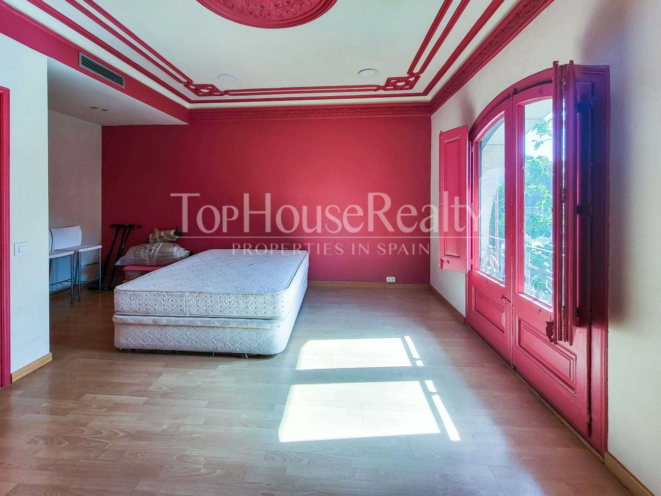 Элитная квартира в историческом доме в El Born, Barcelona: объект под ремонт на Marquès de l'Argentera