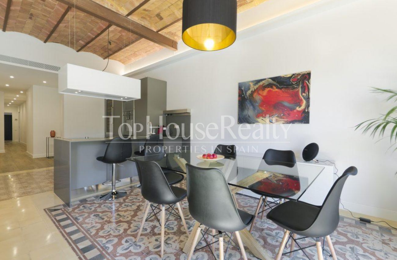 Уникальная и эксклюзивная квартира 150м² на Пасео-де-Грасия, Барселона