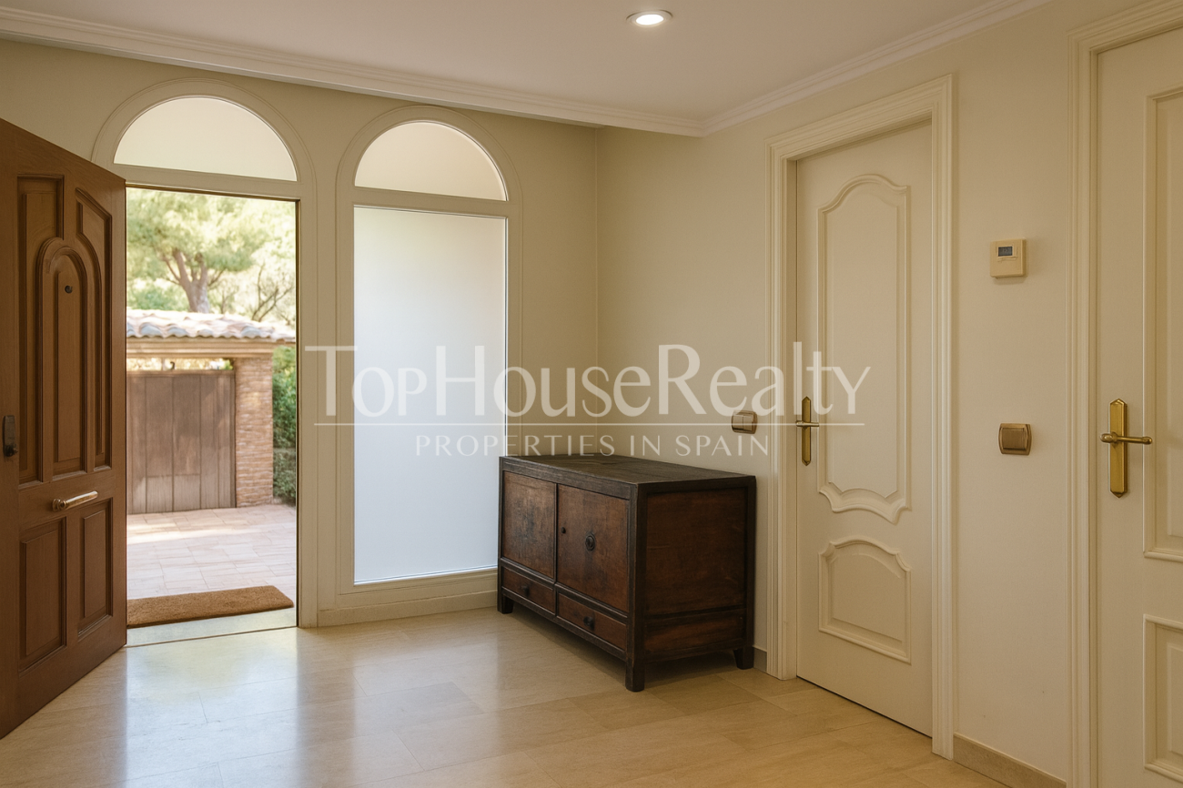 Современная вилла в аренду в Gavà Mar