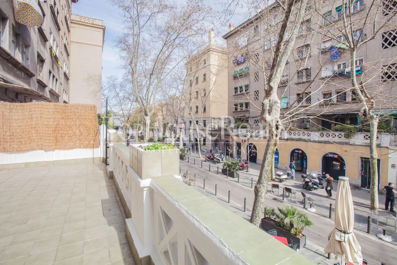 Большая квартира с террасой в Барселоне, район Барселонета