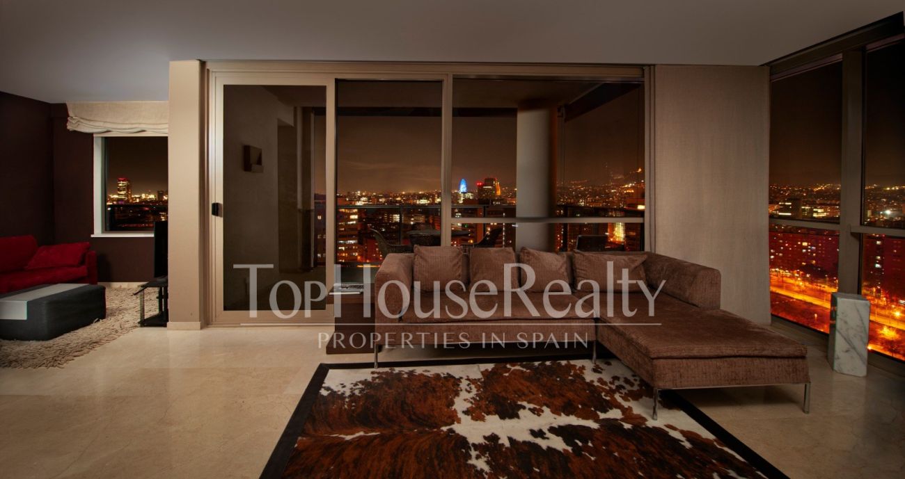 Пентхаус в аренду в Diagonal Mar — панорамные виды, терраса и премиум-сервисы