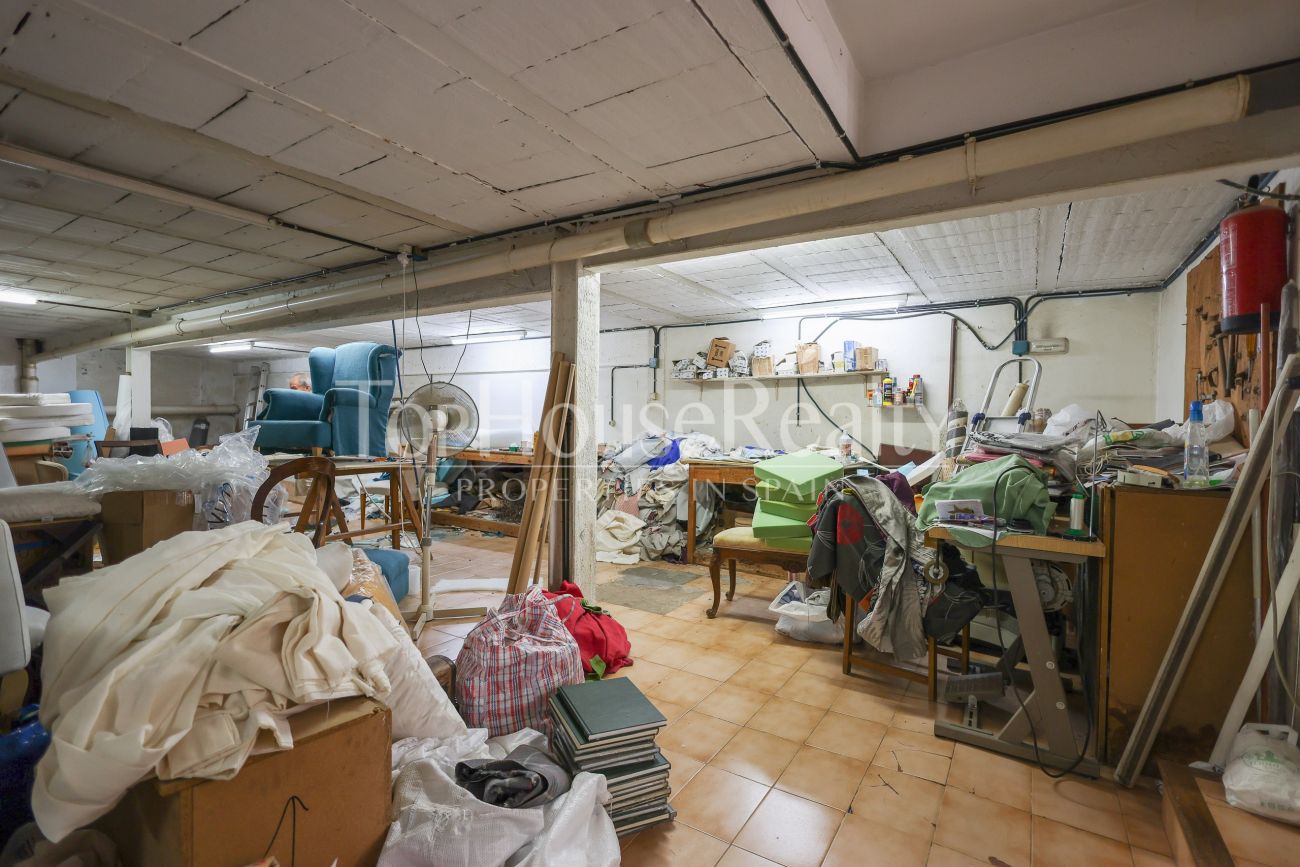 Коммерческое помещение в аренду в престижной зоне Ситжеса