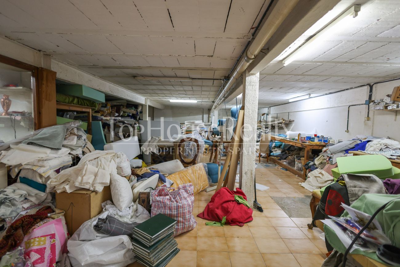 Коммерческое помещение в аренду в престижной зоне Ситжеса