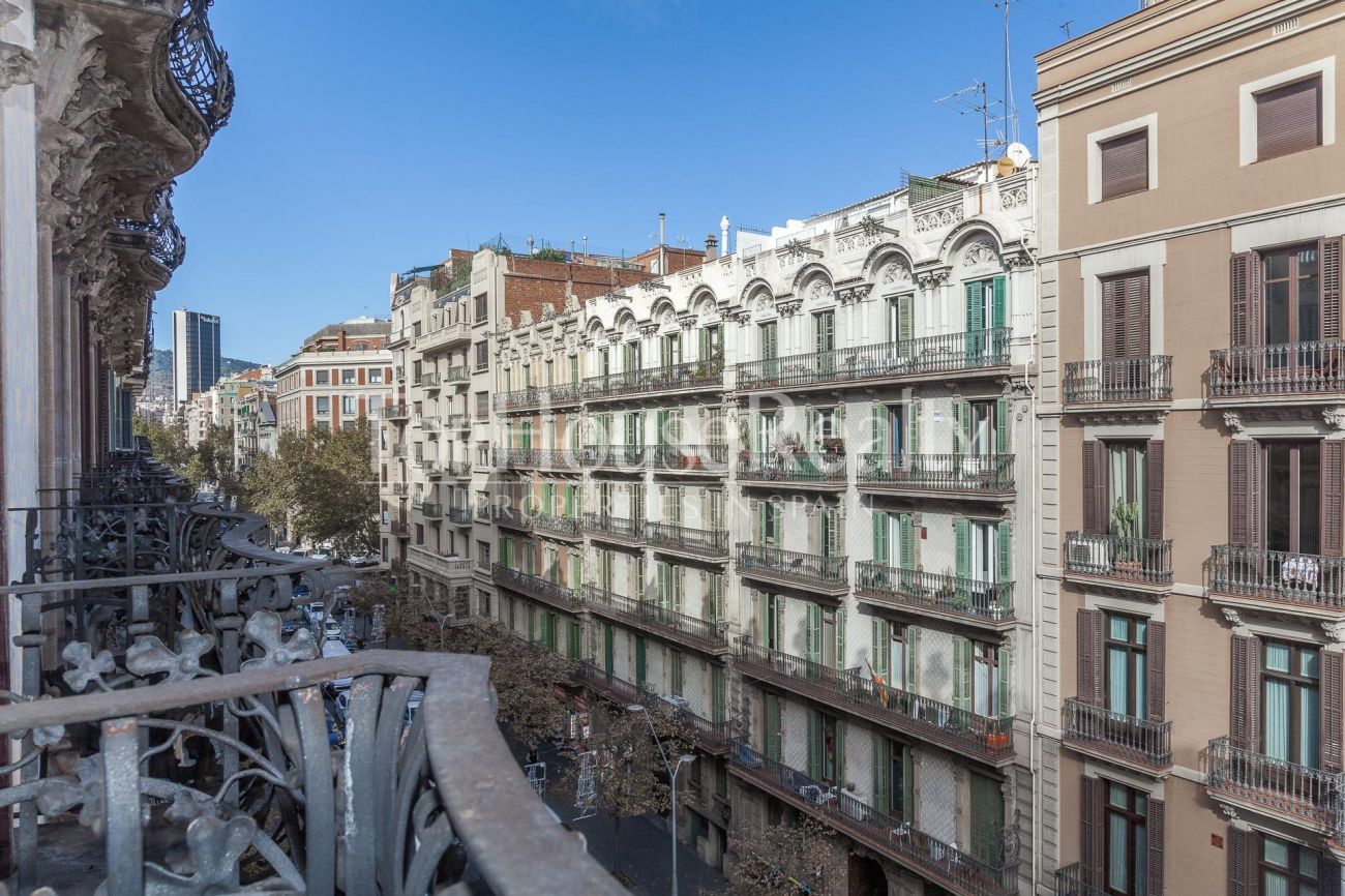 Жемчужина в центре Барселоны