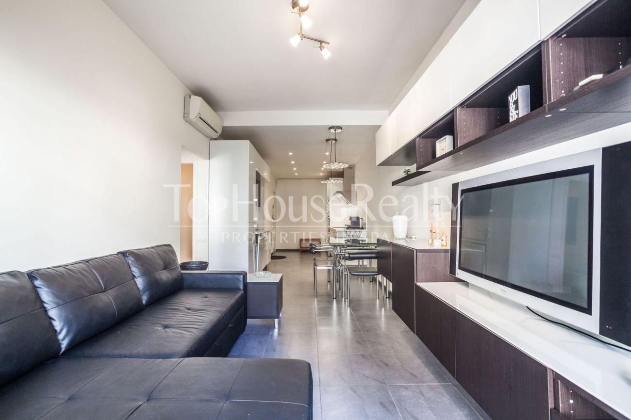 Отремонтированная квартира в районе Эшампле, Барселона