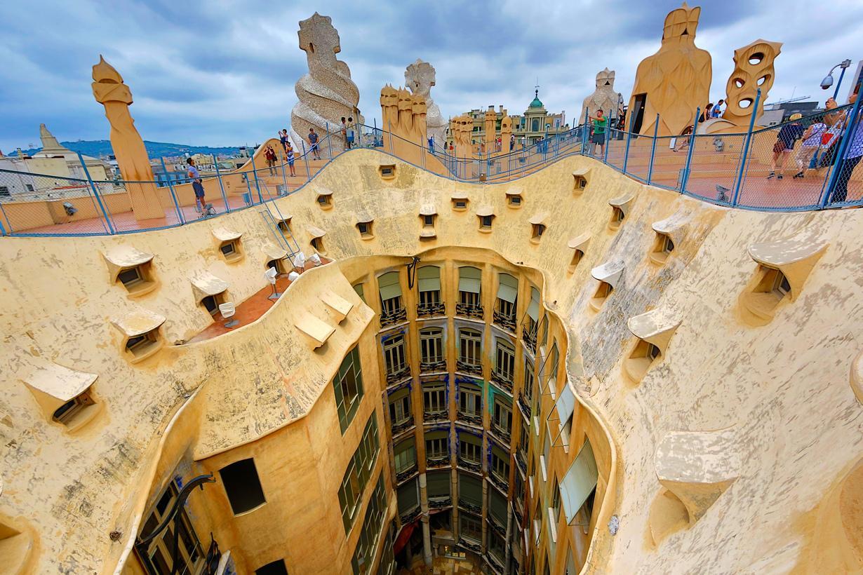 Испания архитектура Гауди