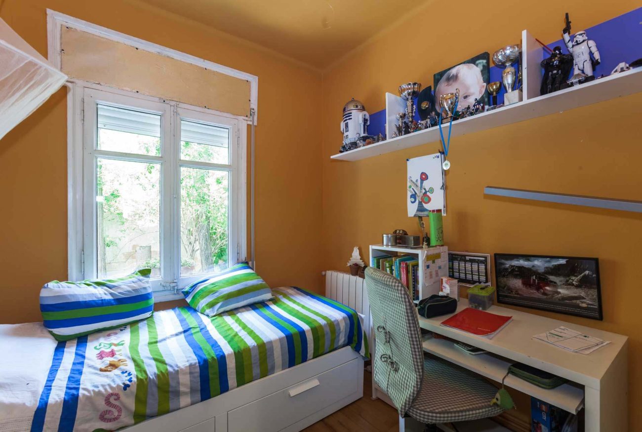 Потрясающий уютный дом с участком 584м² на пляже в Кастельдефельс, Коста Гарраф