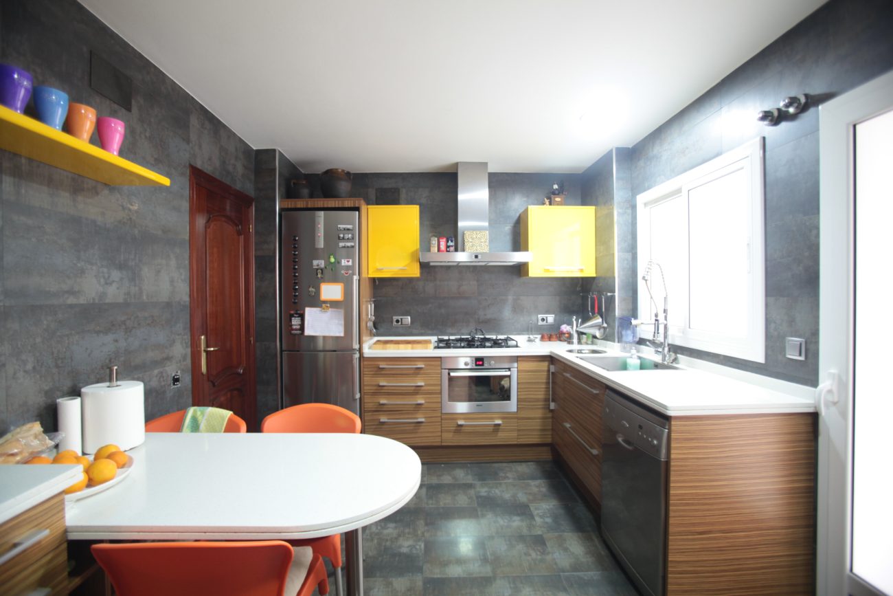 Большая квартира 150м² на одной из главных улиц Барселоны: Араго