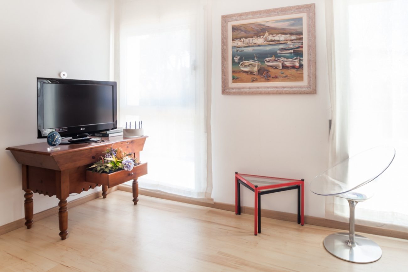 Таунхаус 160м² с бассейном и террасой всего в 100 м. от пляжа Сагаро, Испания