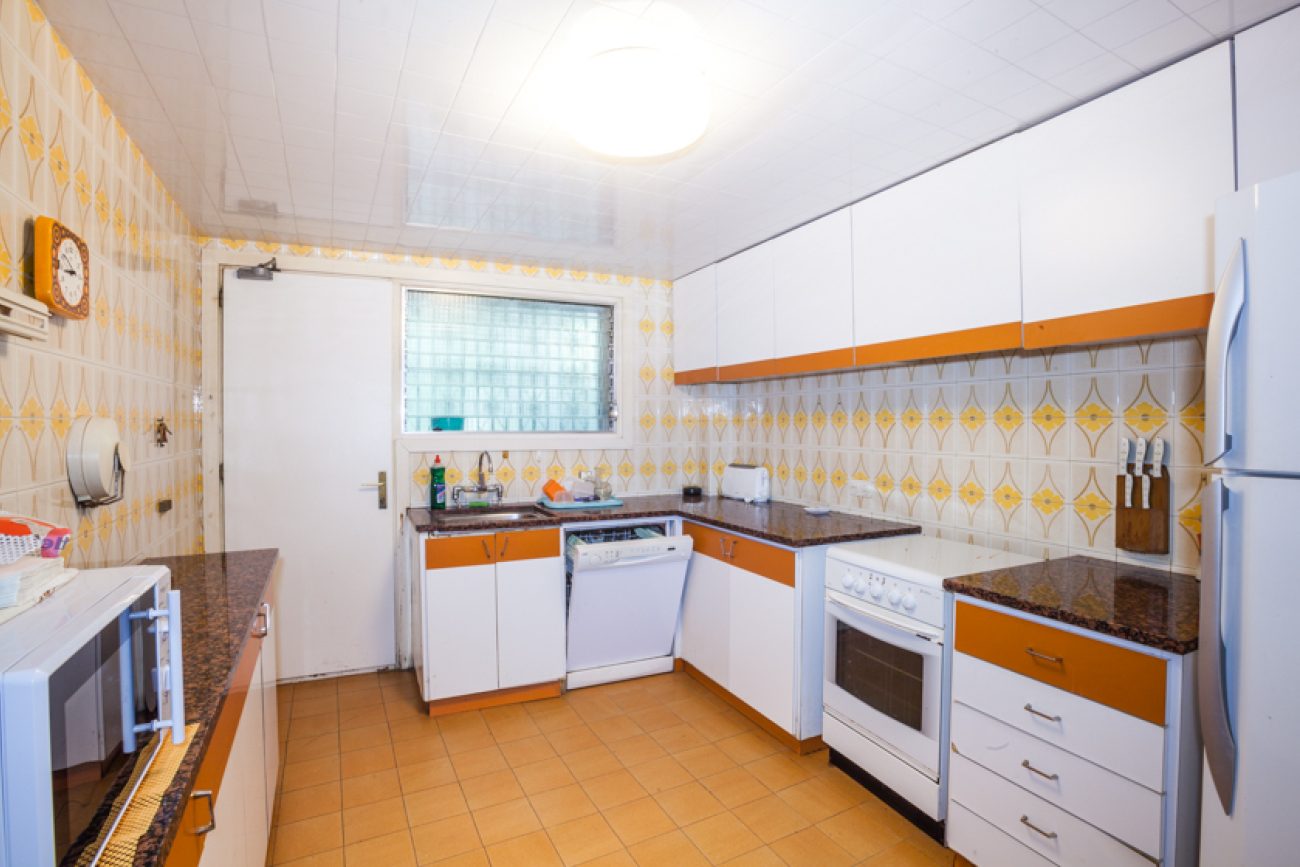 Эксклюзивная квартира 80 м² рядом с пляжем и с видами на море в Сан-Антонио-де-Калонже