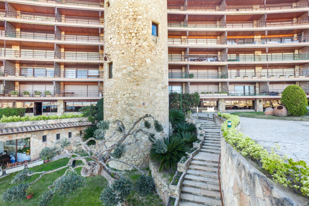 Эксклюзивная квартира 80 м² рядом с пляжем и с видами на море в Сан-Антонио-де-Калонже