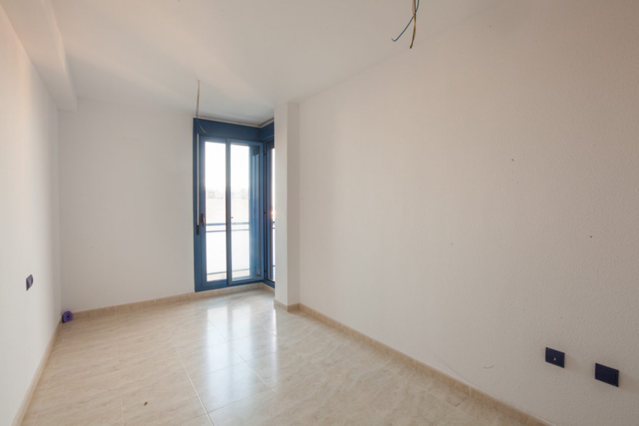 Квартира 110 м² с садом и бассейном, рядом с пляжем на Коста Дорада