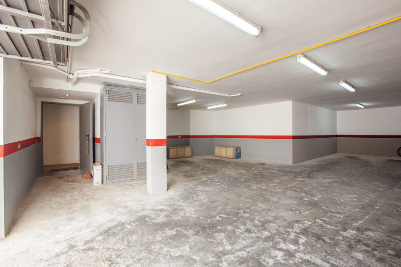 Просторный таунхаус 540 м² с садом и бассейном в Сиджесе, Коста Гарраф