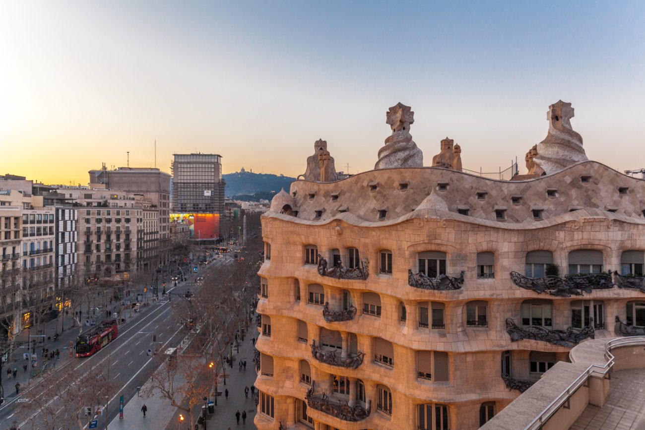 Потрясающая квартира напротив la Pedrera