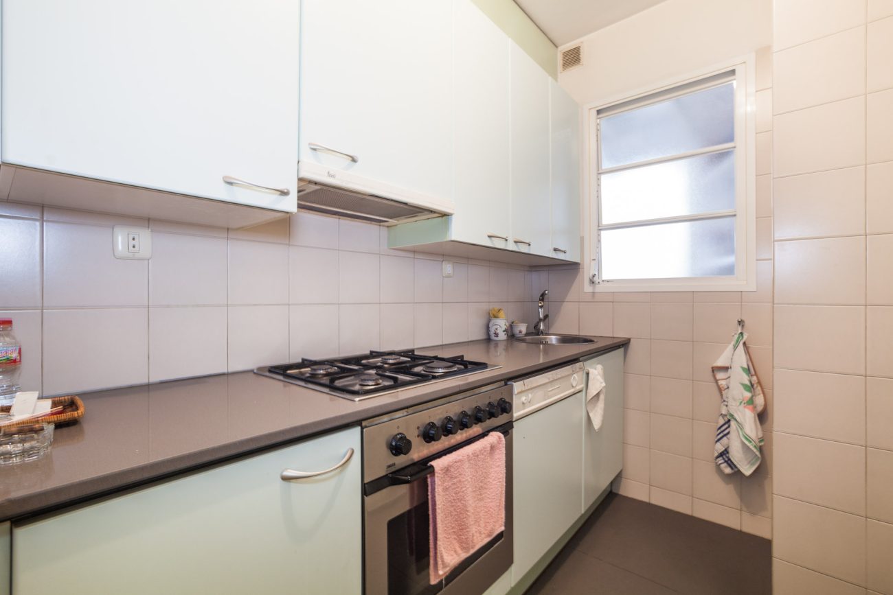 Квартира в Барселоне, 86м2, Eixample