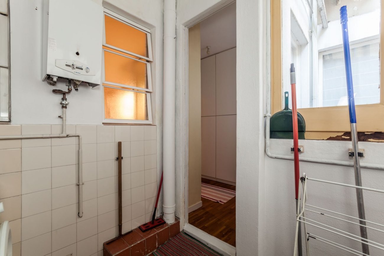 Квартира в Барселоне, 86м2, Eixample
