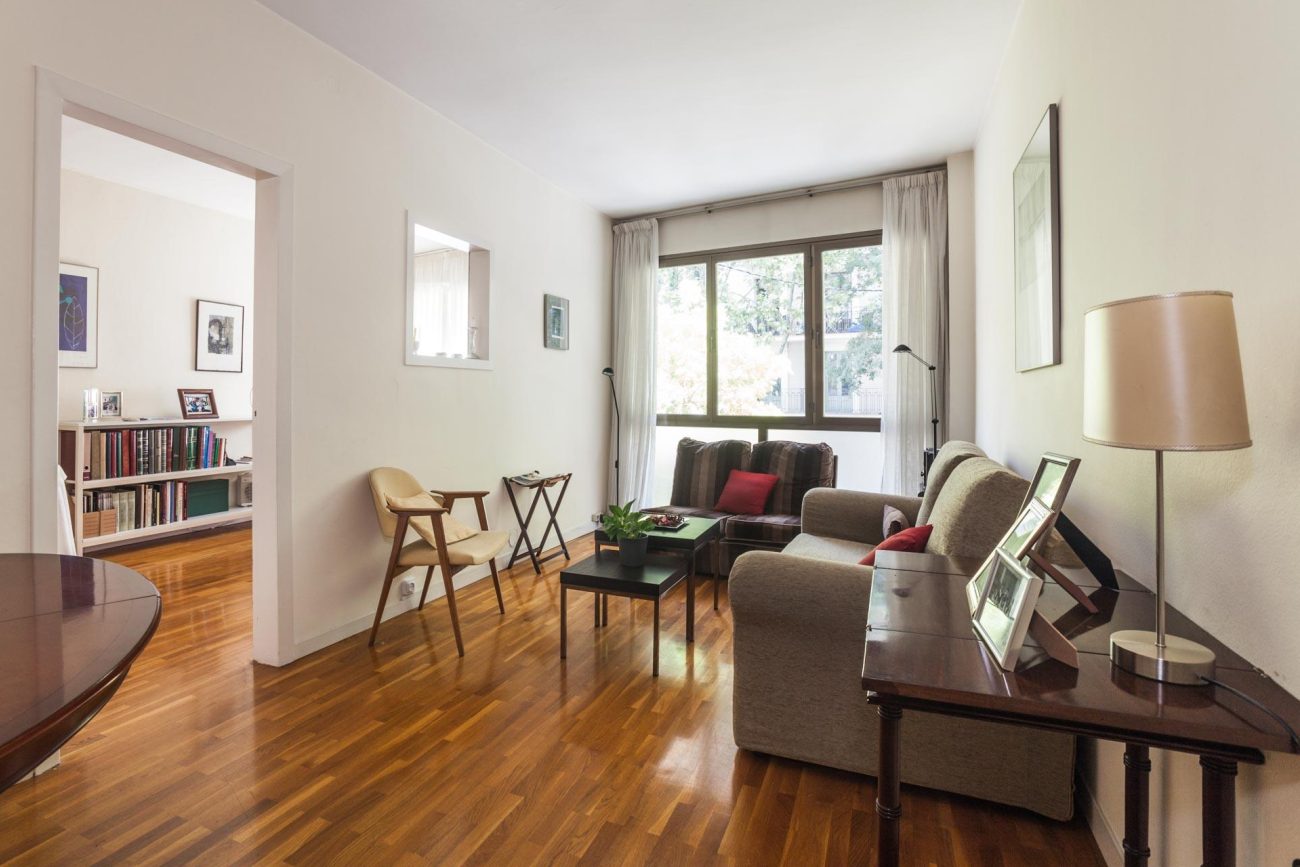 Квартира в Барселоне, 86м2, Eixample