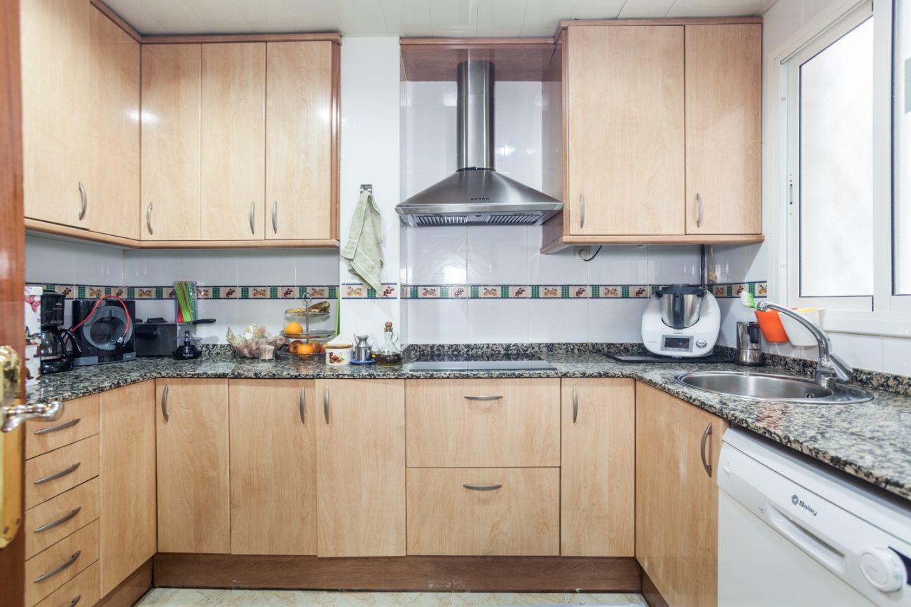 Квартира в Барселоне, 74м2, Sant Antoni