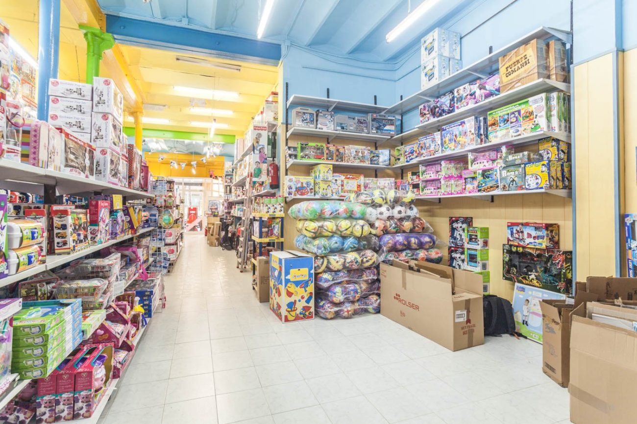 Просторный магазин в Сан Антони