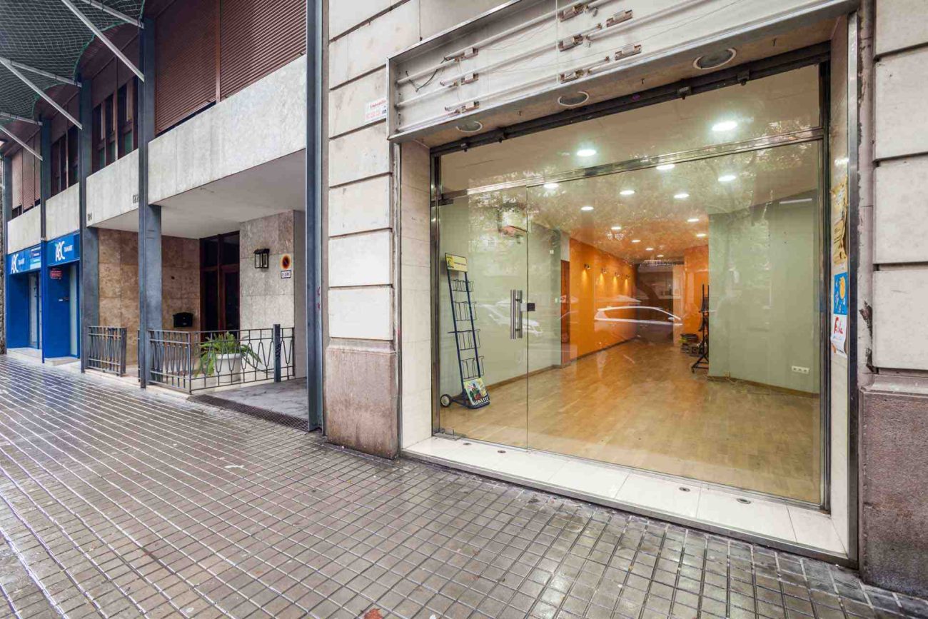 Аренда коммерческой недвижимости в Барселоне, 84м2, Sant Antoni