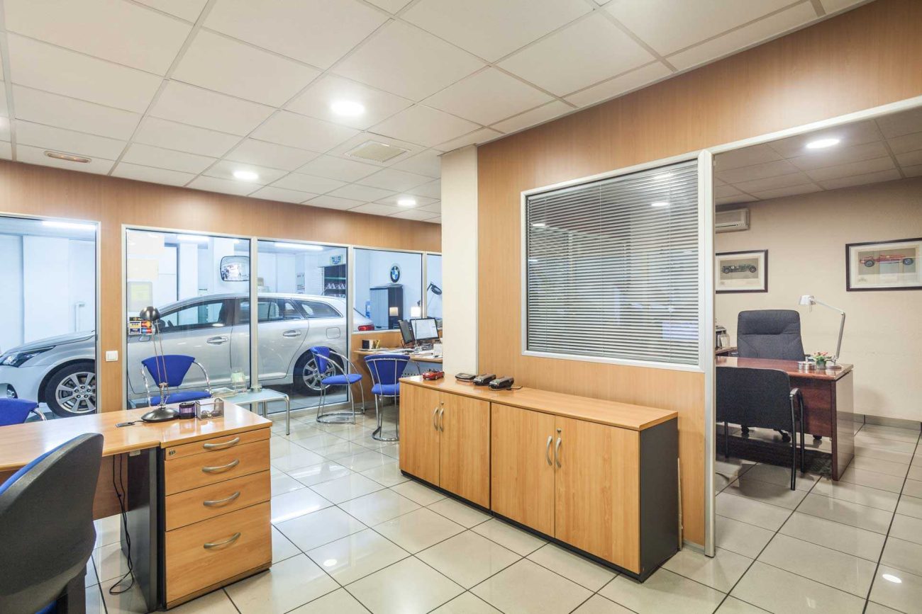 Продажа коммерческой недвижимости в Барселоне, 600м2, улица Provenza