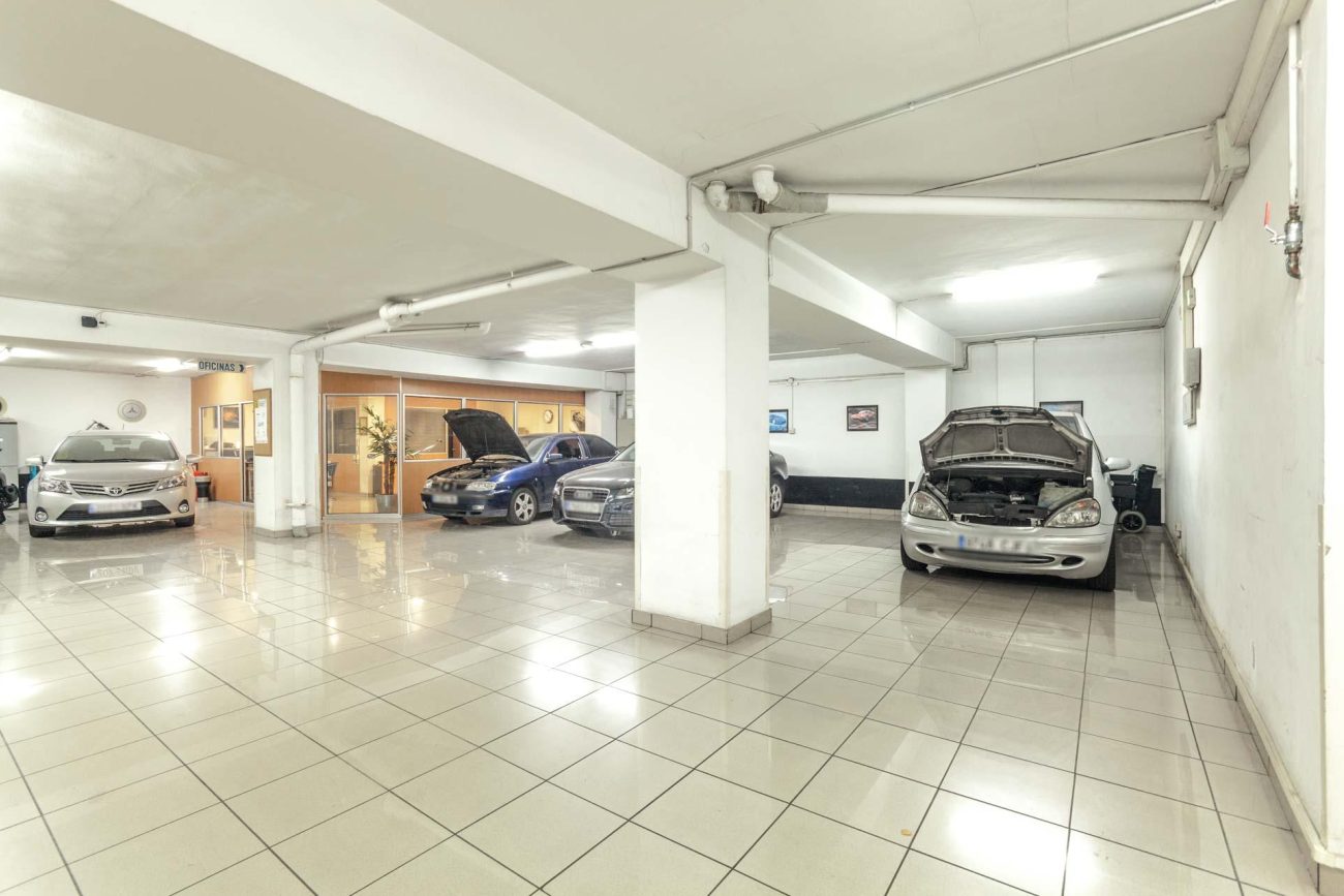 Продажа коммерческой недвижимости в Барселоне, 600м2, улица Provenza
