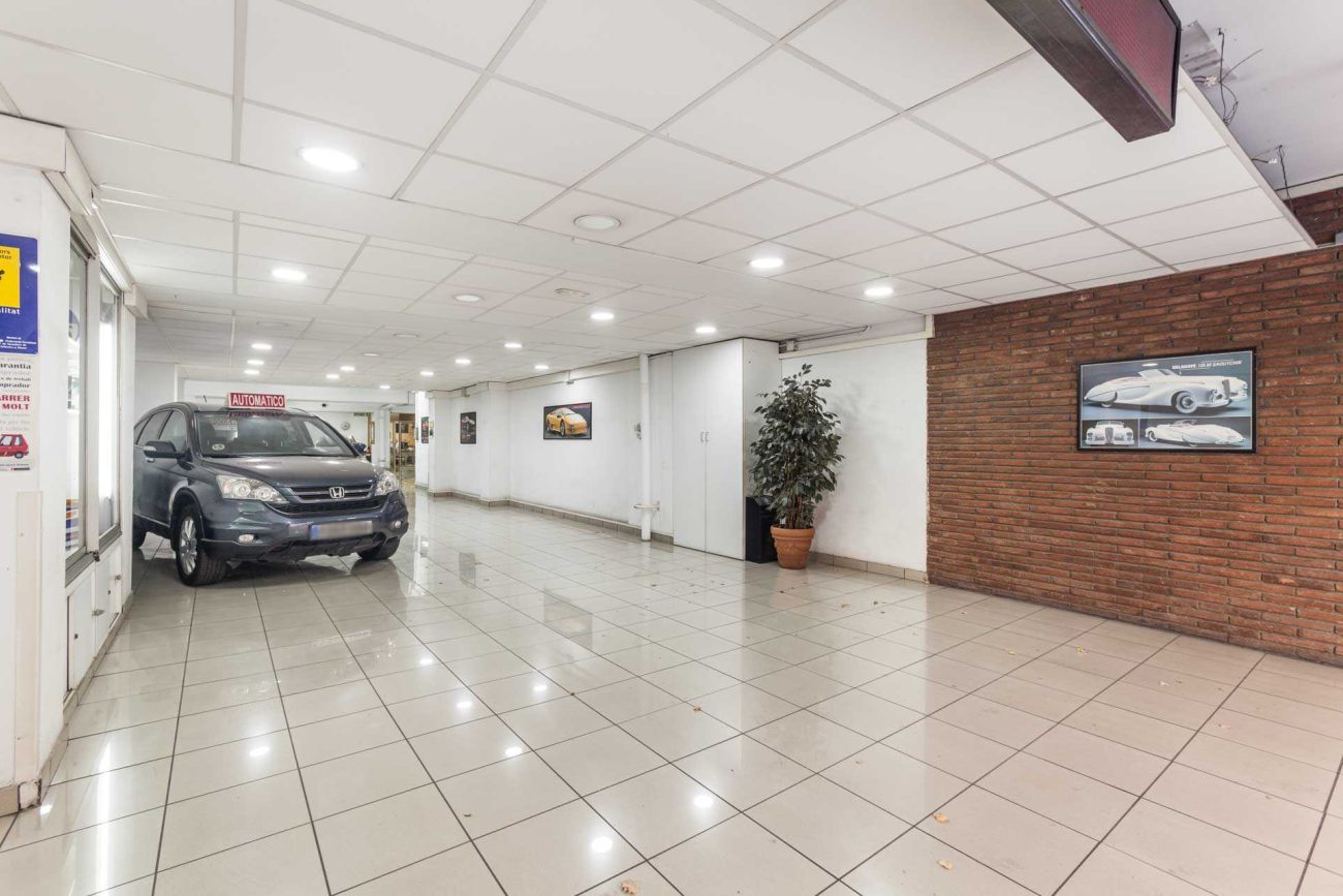 Продажа коммерческой недвижимости в Барселоне, 600м2, улица Provenza