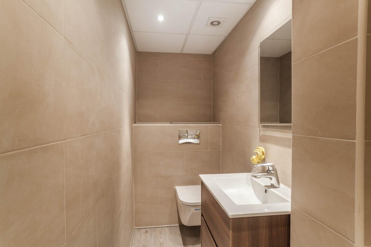 Офис в Барселоне, 185м2, улица Londres