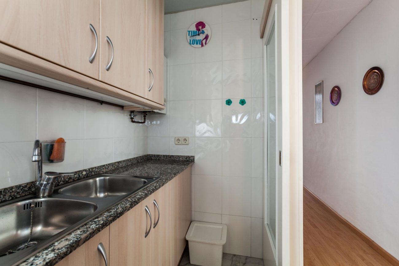 Квартира в Барселоне в центре Готического Квартала, 90м2