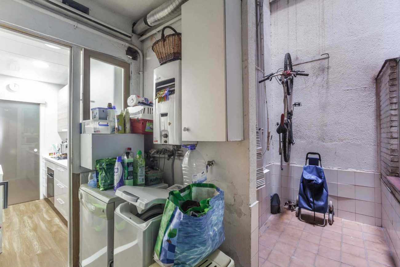 Квартира в Барселоне, 91м2, Eixample