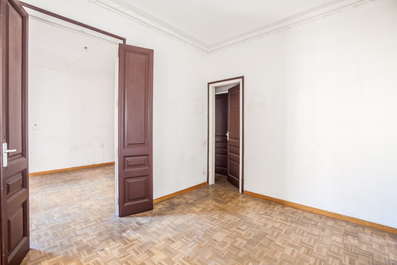Величественная квартира на Passeig Sant Joan