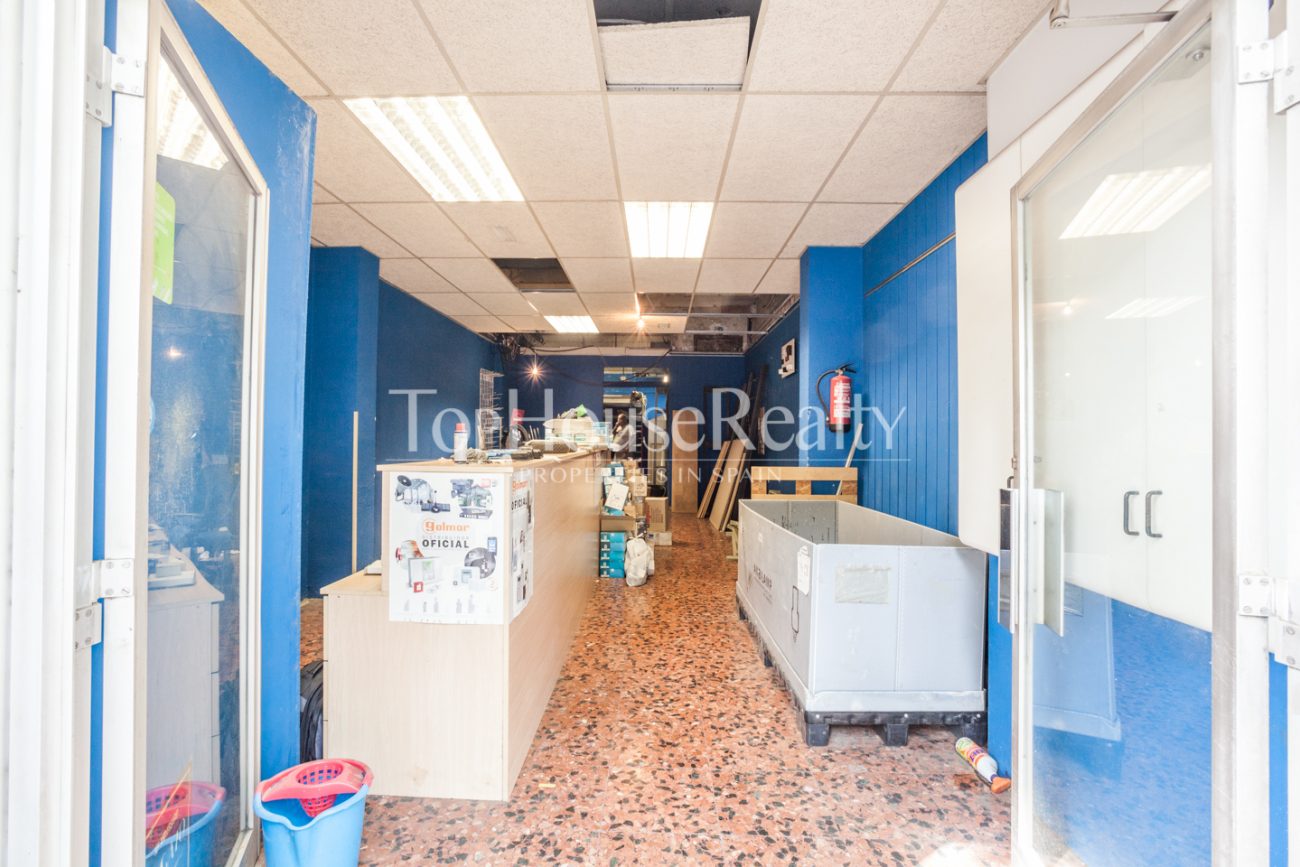 Коммерческое помещение на продажу на Paseo San Juan