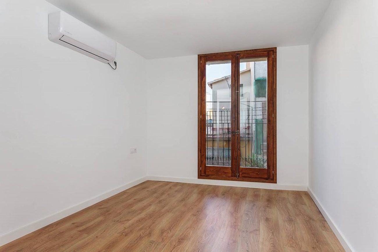 Светлые апартаменты 53 м² в модном районе Барселоны